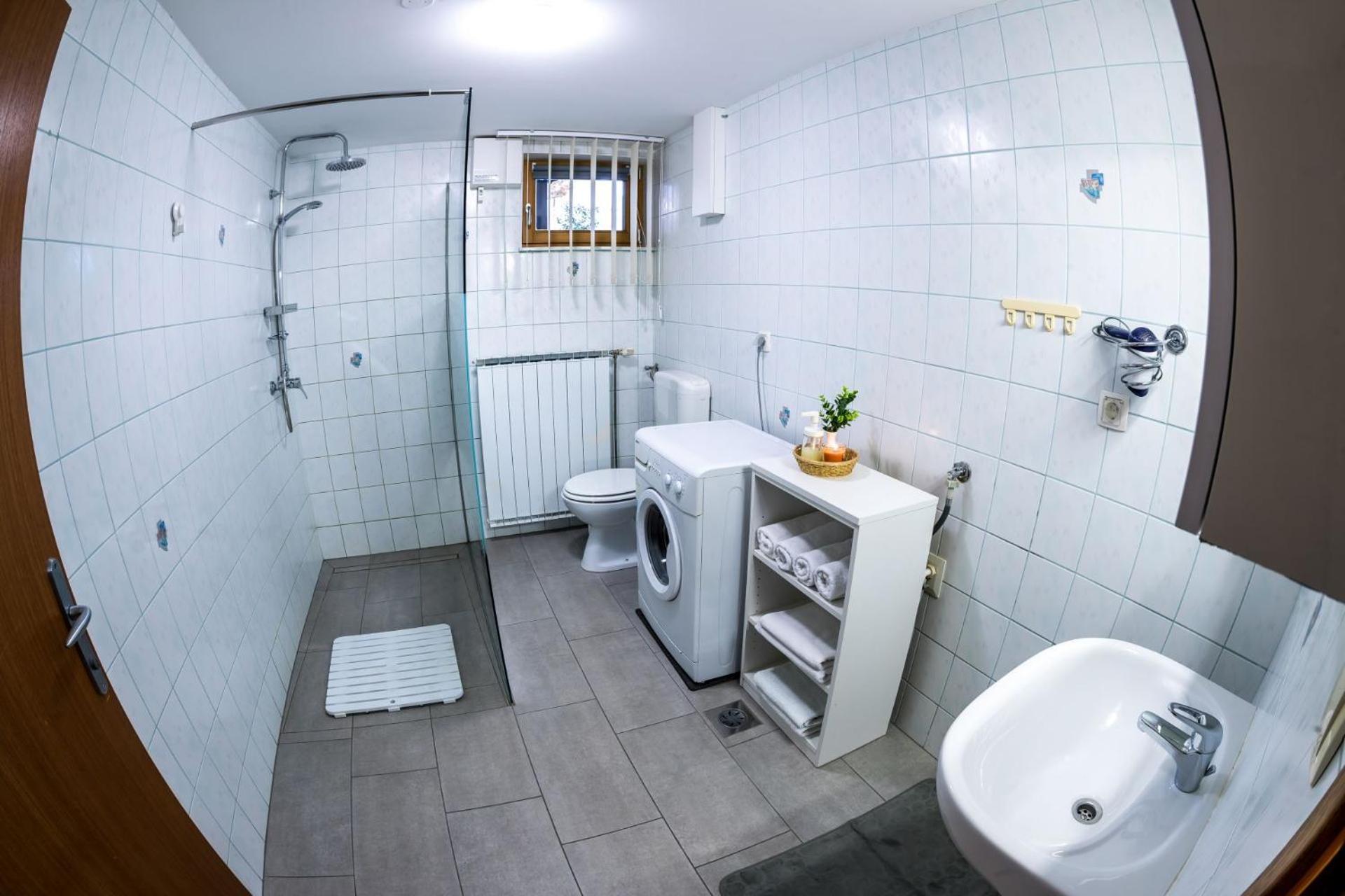 Zimzeleni Apartments Zreče Eksteriør billede
