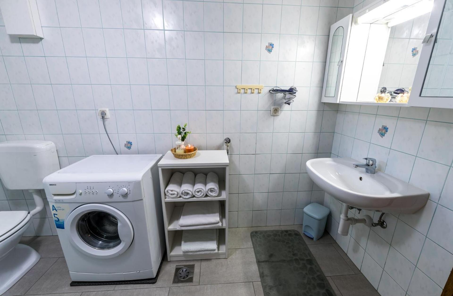 Zimzeleni Apartments Zreče Eksteriør billede
