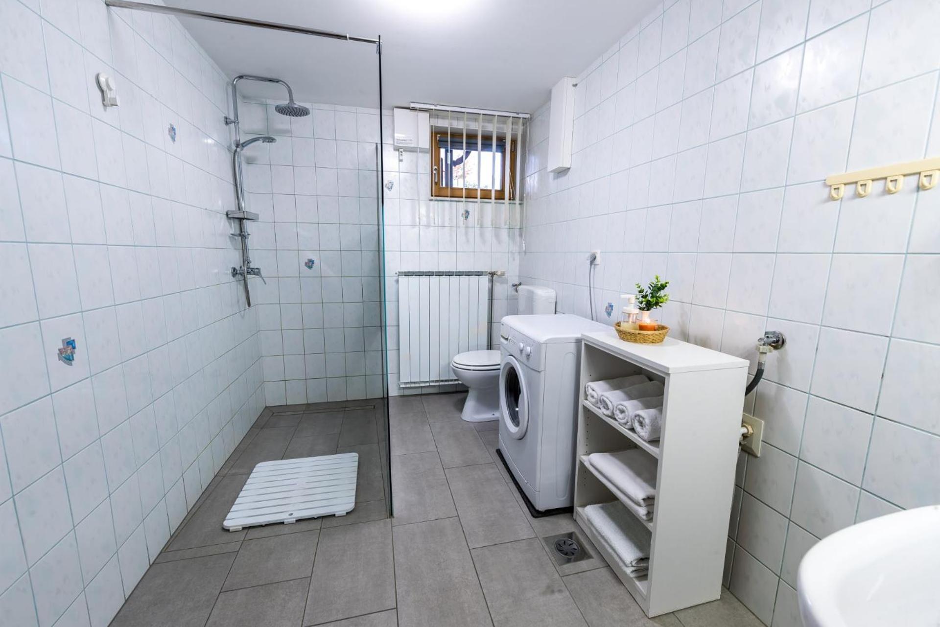 Zimzeleni Apartments Zreče Eksteriør billede