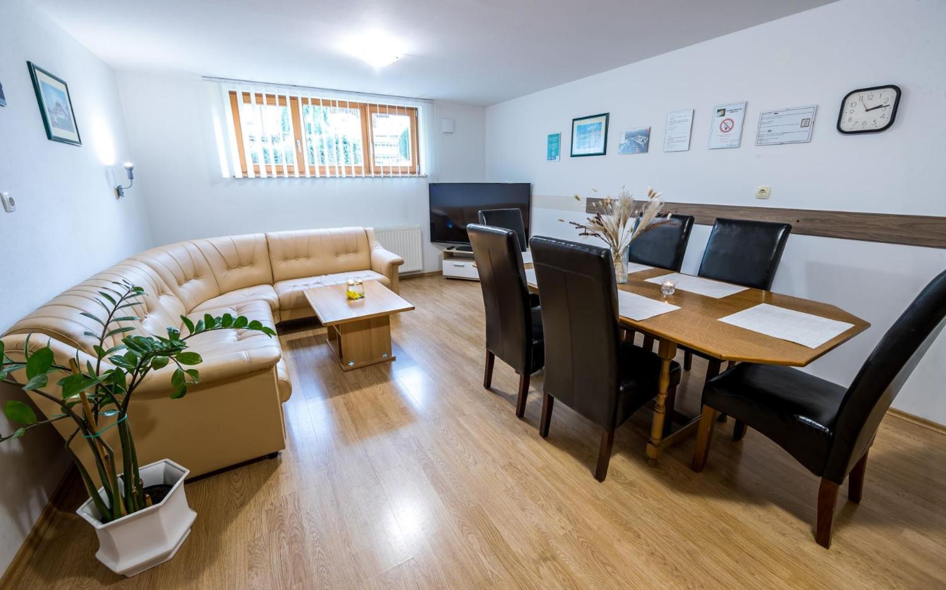 Zimzeleni Apartments Zreče Eksteriør billede