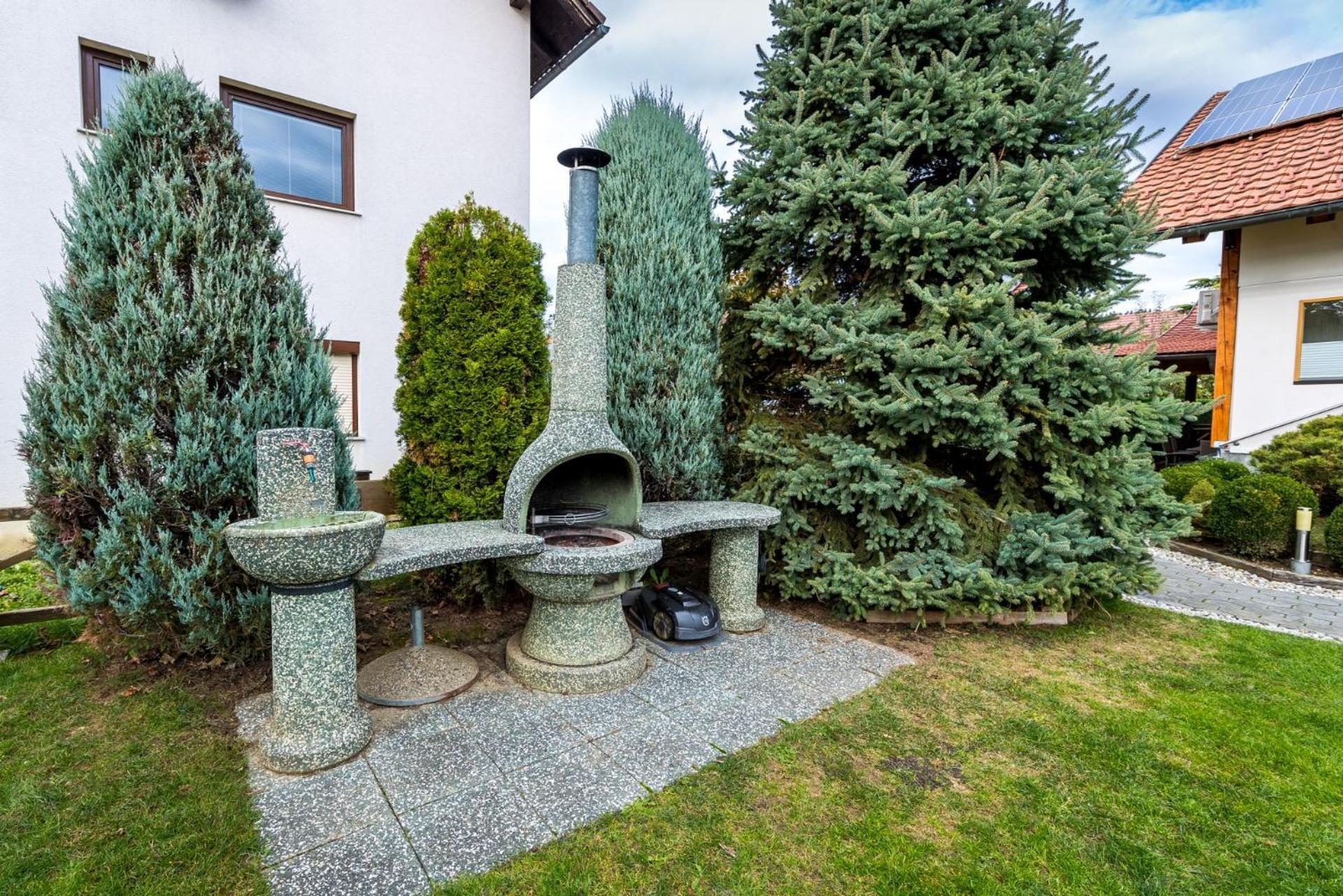 Zimzeleni Apartments Zreče Eksteriør billede